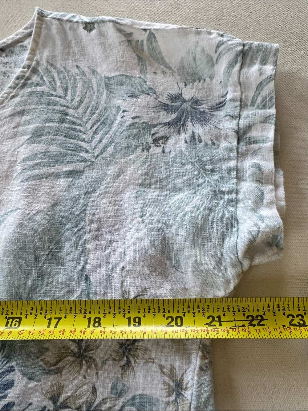 Terzo Millennio Linen Shirt Size M Green Floral Italy Button Detail Short Sleeve - Picture 12 of 13